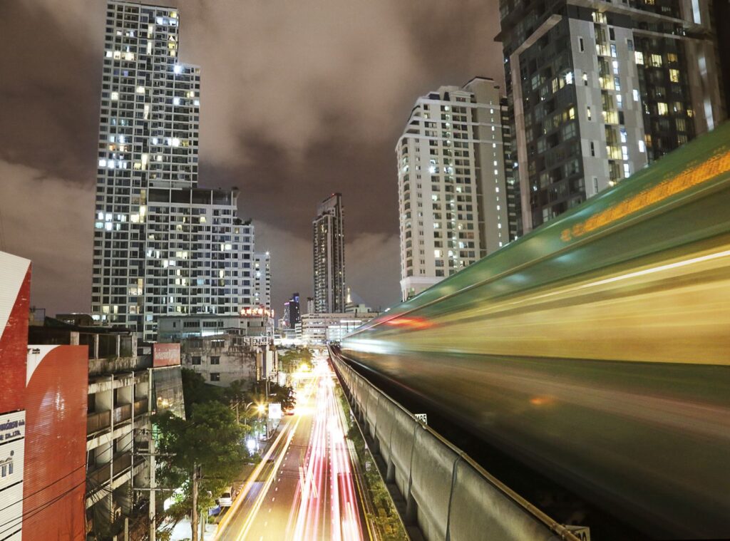 rondreis-thailand-trein-bangkok-travel-around