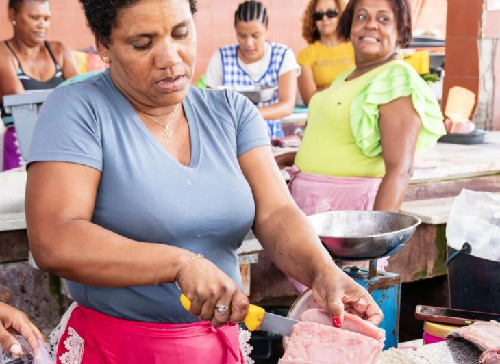 Groepsreis Kaapverdie - lokale markt Mindelo